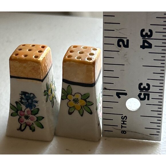 Vintage Mid Century Japanese Lusterware Mini Salt & Pepper Shakers - Picture 6 of 6
